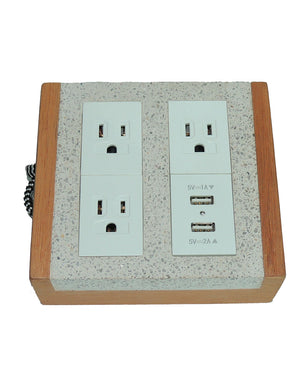 Multicontacto Aantik de concreto blanco jaspeado y madera con 3 puertos eléctricos y 2 USB de 1 A y 2.1 A (carga rápida). | Fusion H | Decoración.
